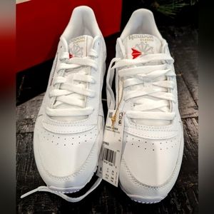 Reebok classic leather unisex running shoes